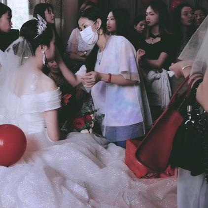 化妆师沈扬坚
