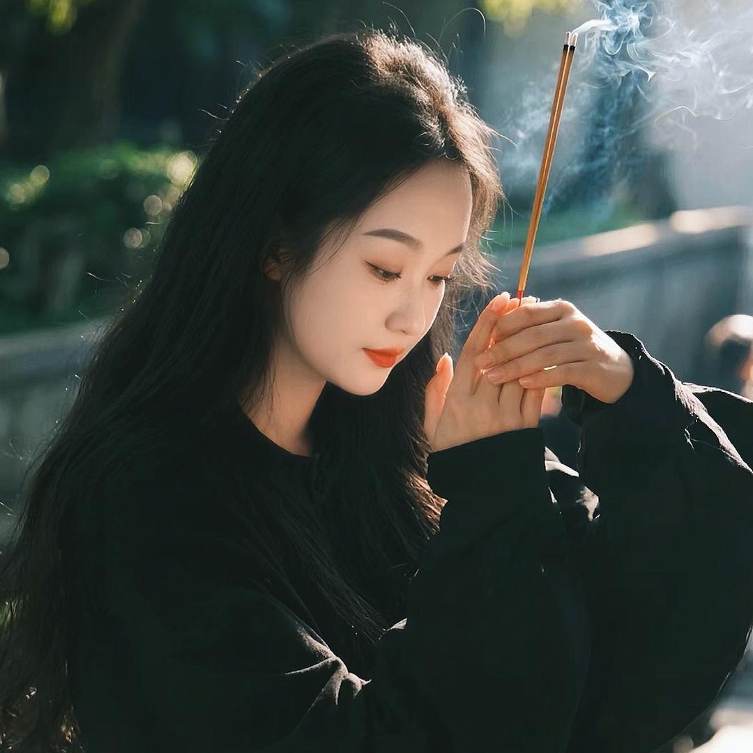 不是山谷
