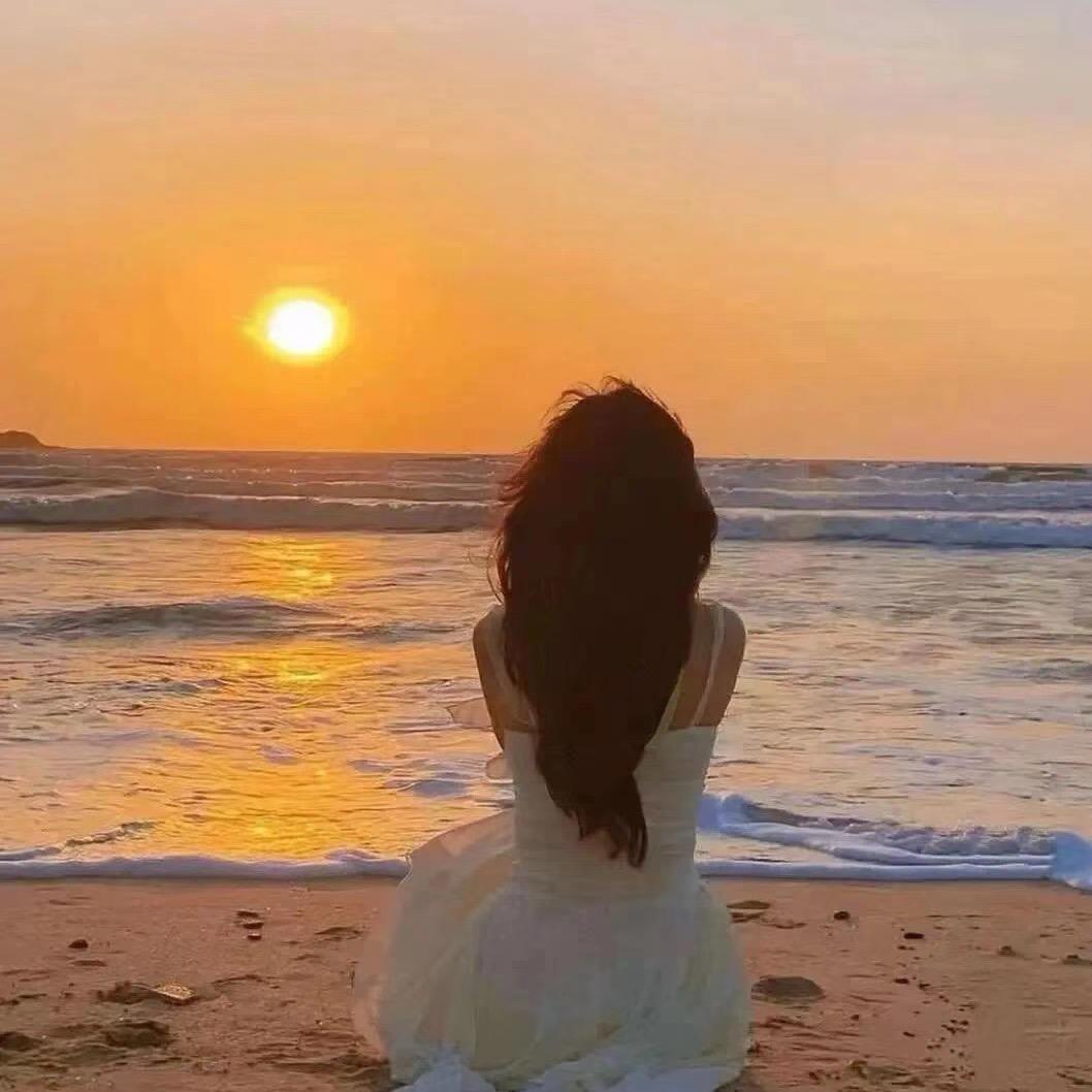 阿 桃 🍑