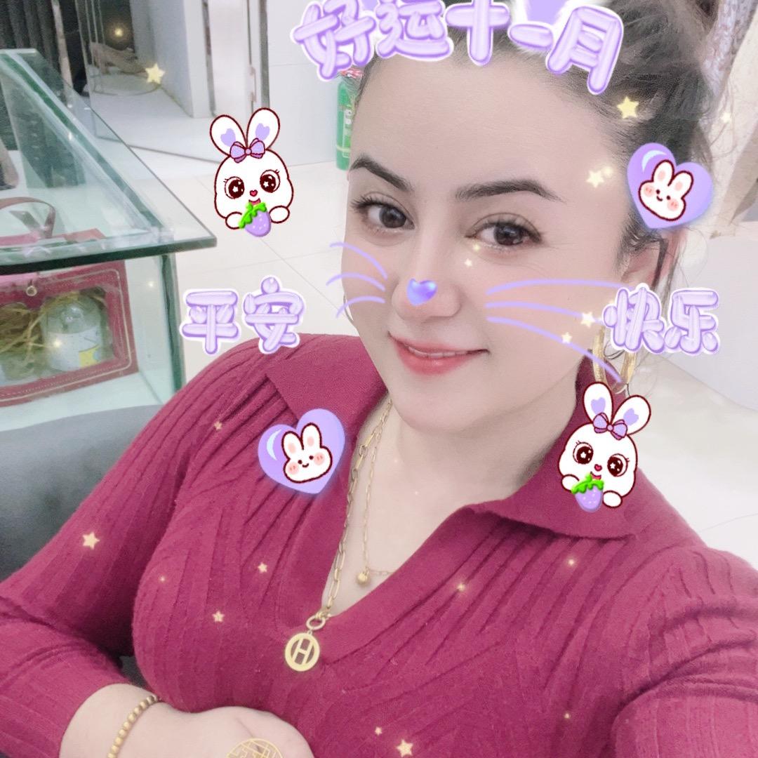 依娜👩依拉❤️MOM