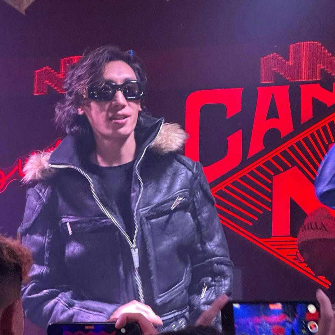 ʰᵉˡˡᵒ𝐤𝐢𝐭𝐭𝐲🧡