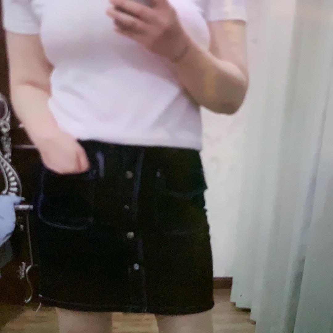 你好呀👌（等我下播）