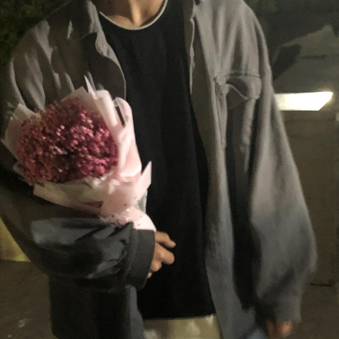 王小宇.