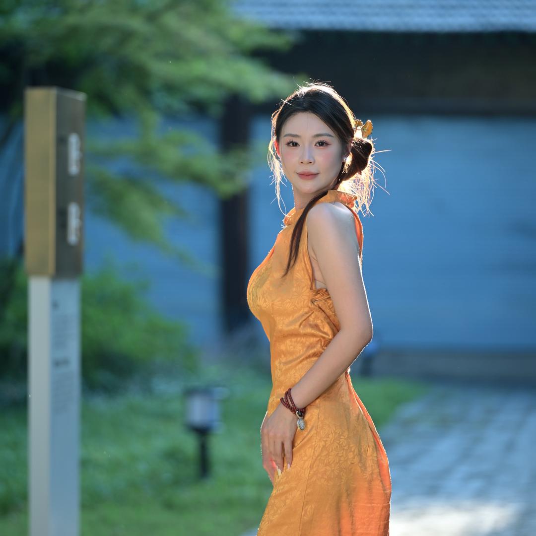财神爷独生女