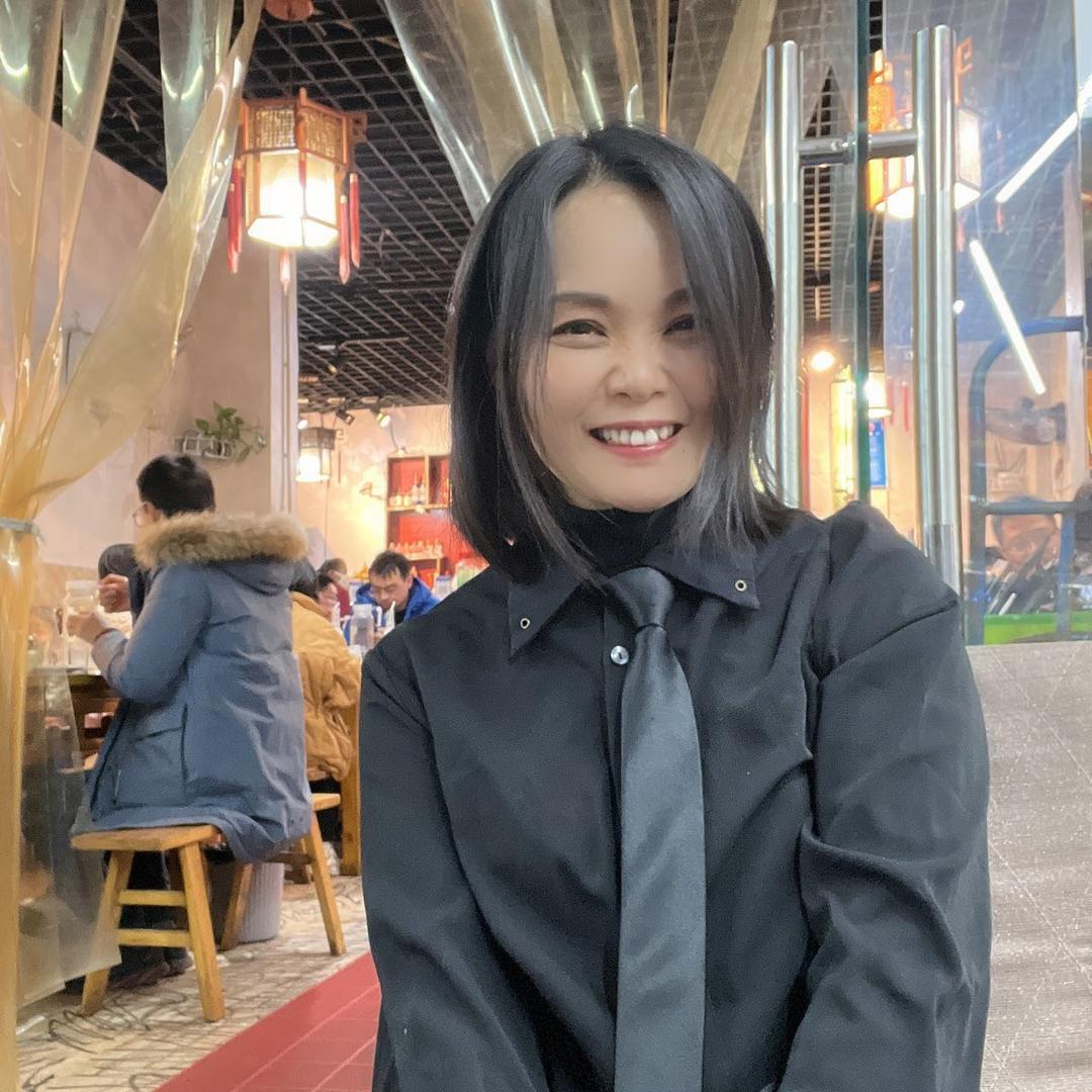 张姐小山峡纸上烤鱼