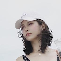 萨芬的球拍