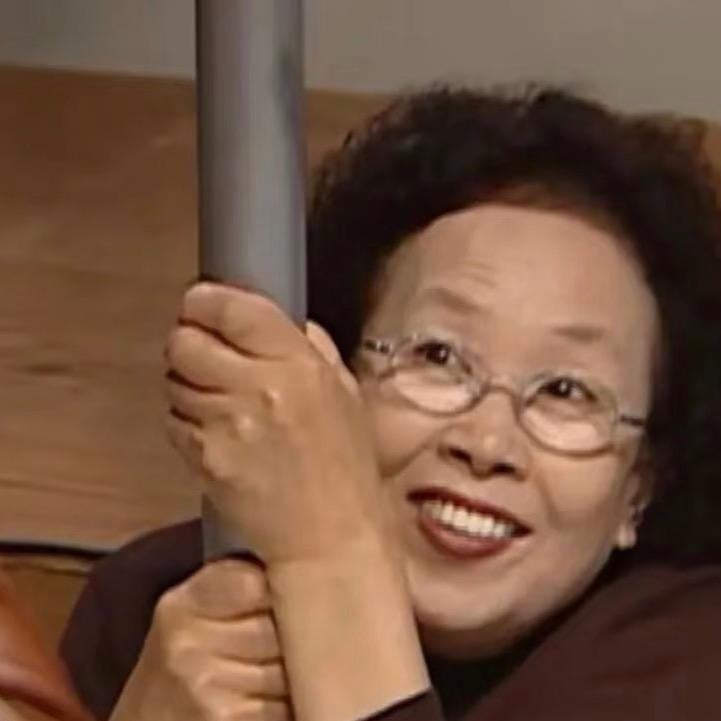 别嘲笑文姬
