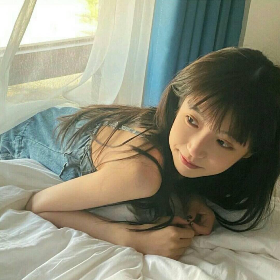 🦋.