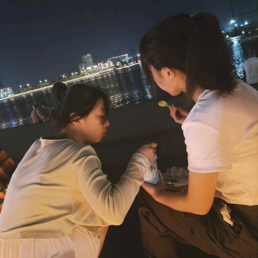 王幸福🥰🥰🥰