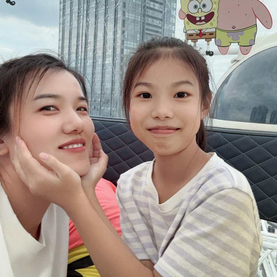 是小莉呀～