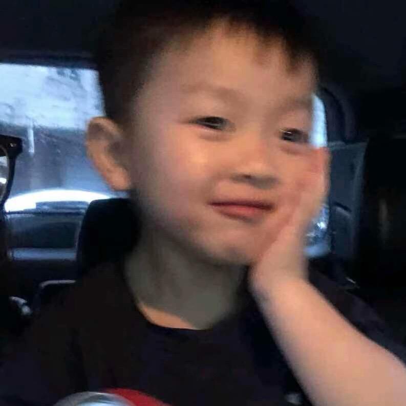自信的帅哥