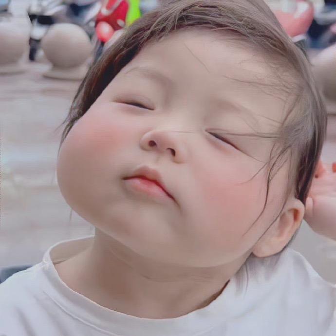 张小莹吖