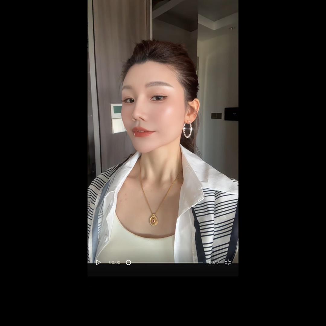 九莫妃时尚穿搭