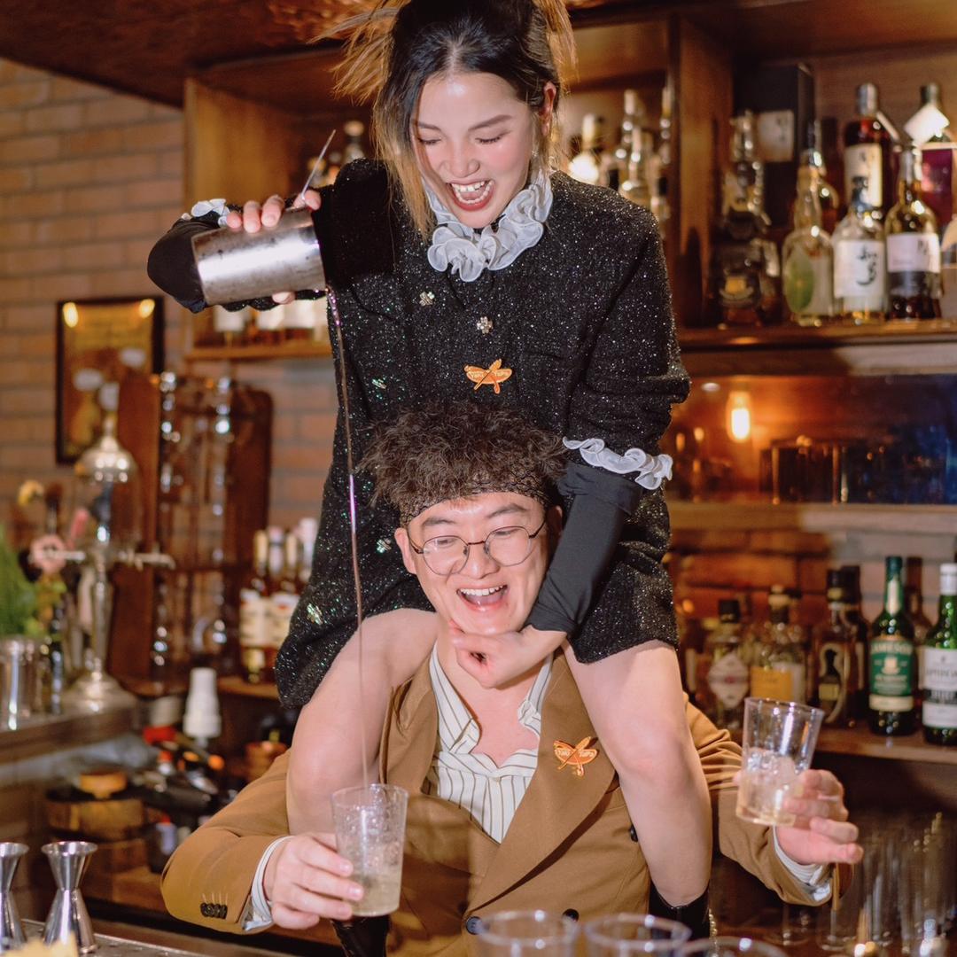 不务正业的调酒师Yvonne