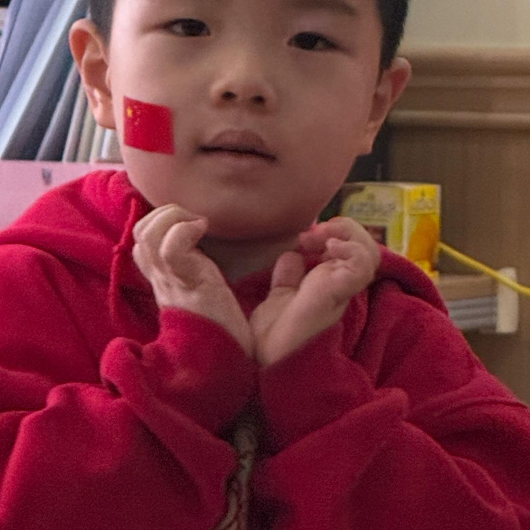 範小小
