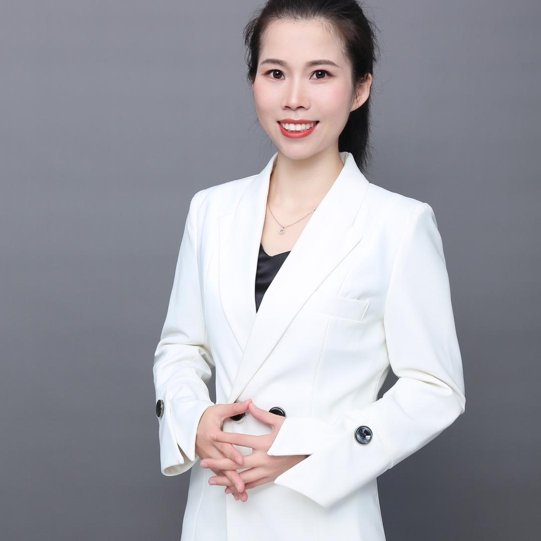 襄阳武商MALL佰草集鄢娇