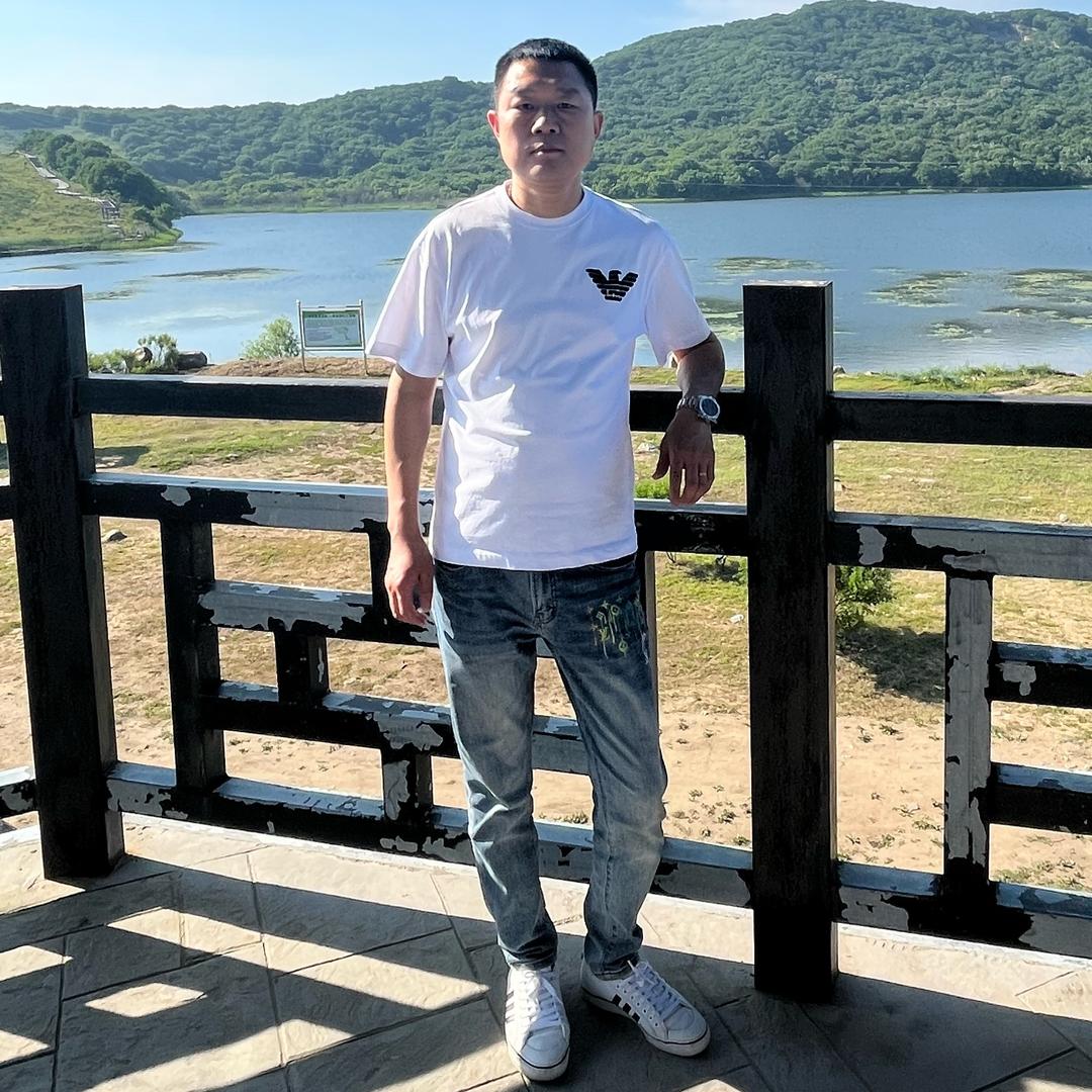 放肆滴小男人