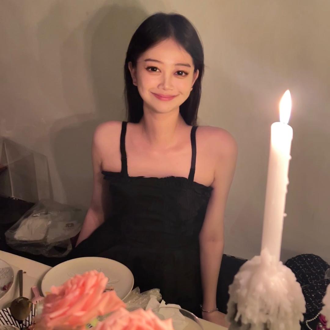 Y妮妮