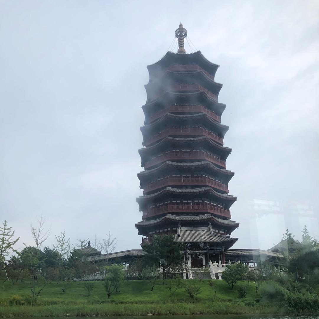渊博