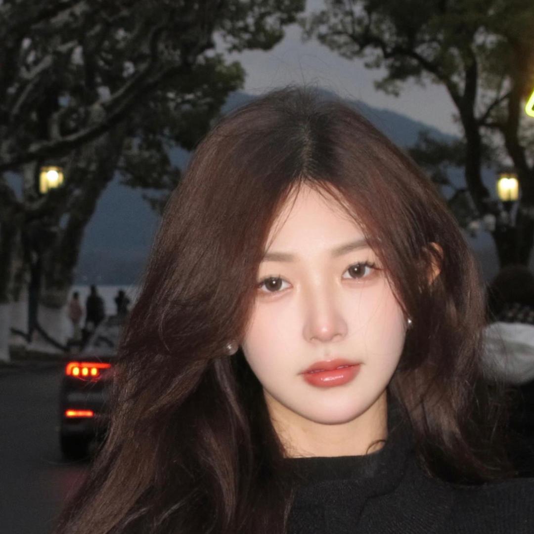 🌈伊伊小可爱✨