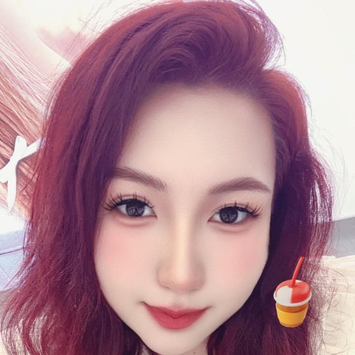 阿依努尔.