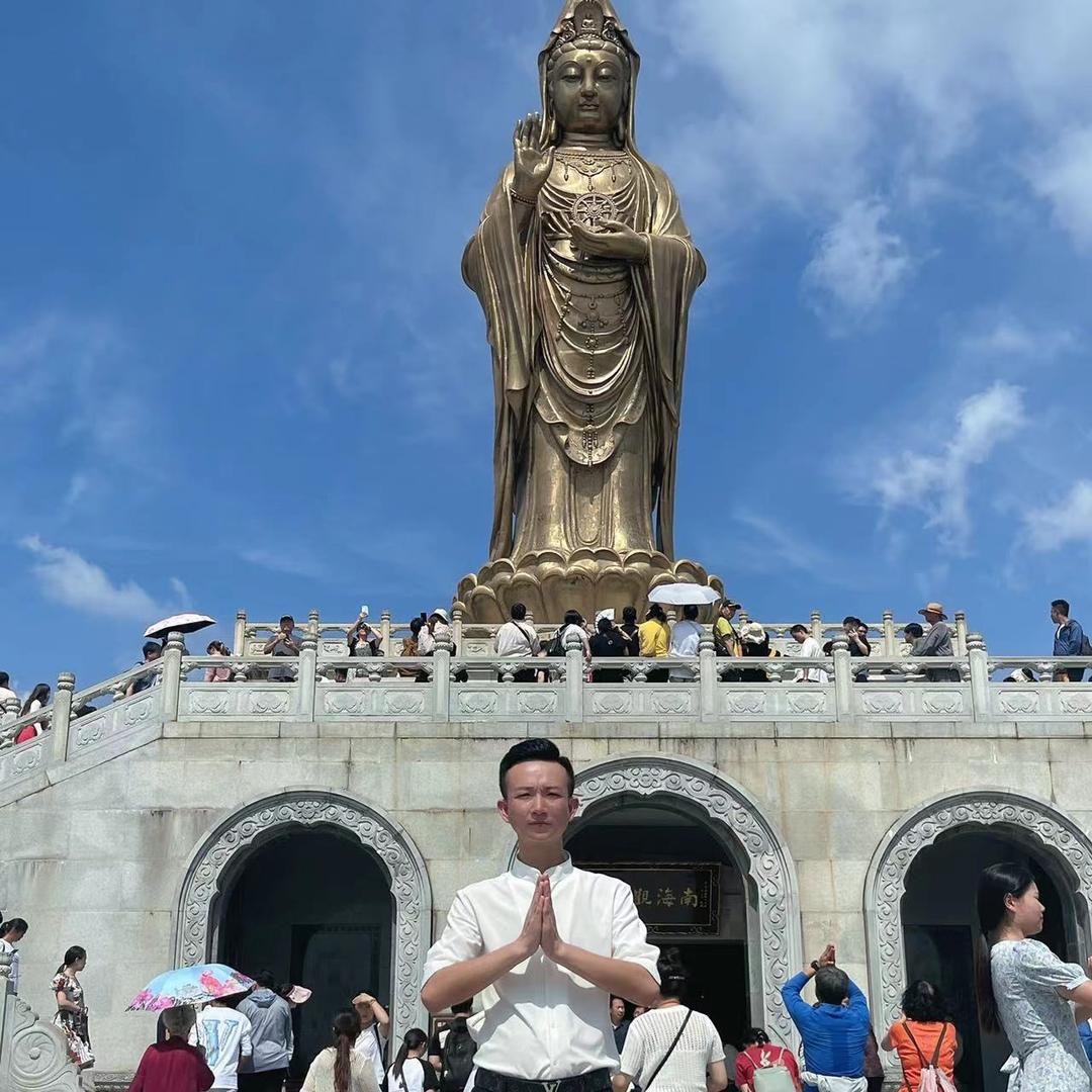 阿良商务车