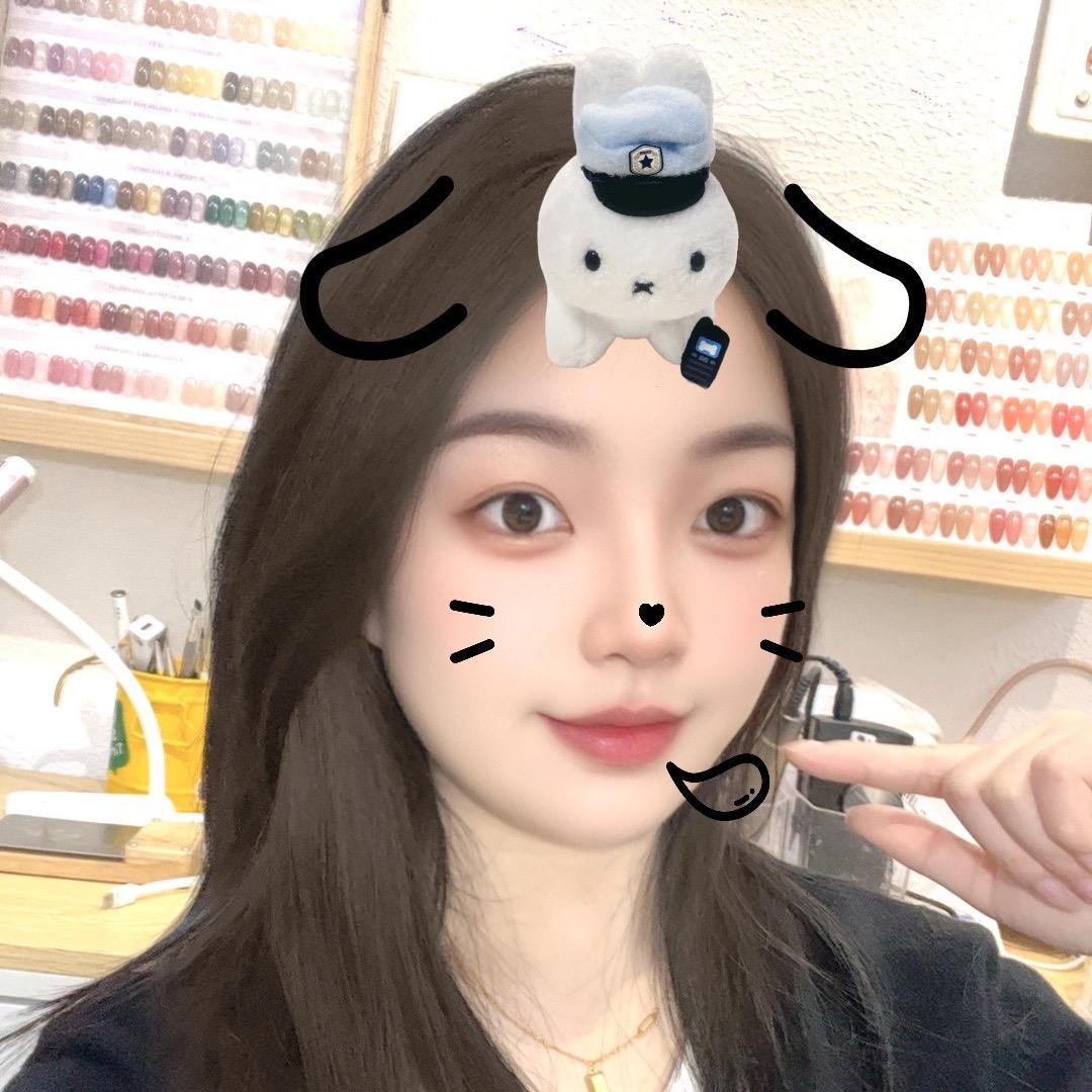 伊伊🦋
