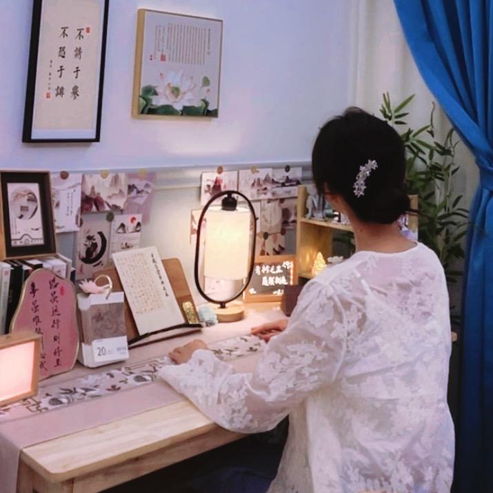 鹿鸣🌻