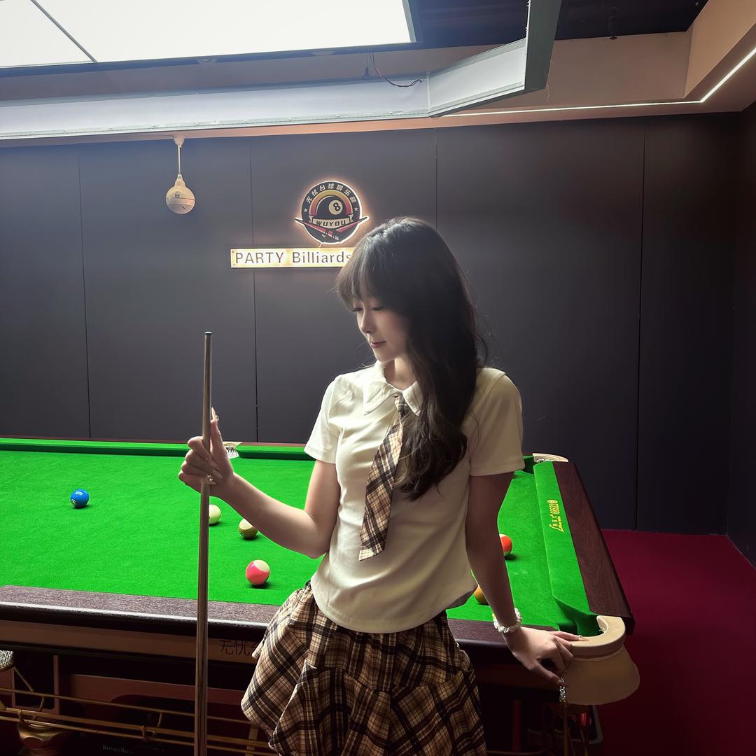 无忧台球主理人七七