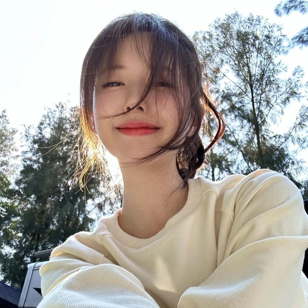 栗子◡̈°