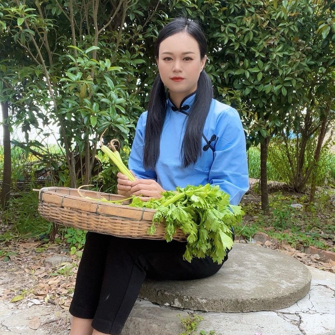 三丫头²⁰⁷¹⁵