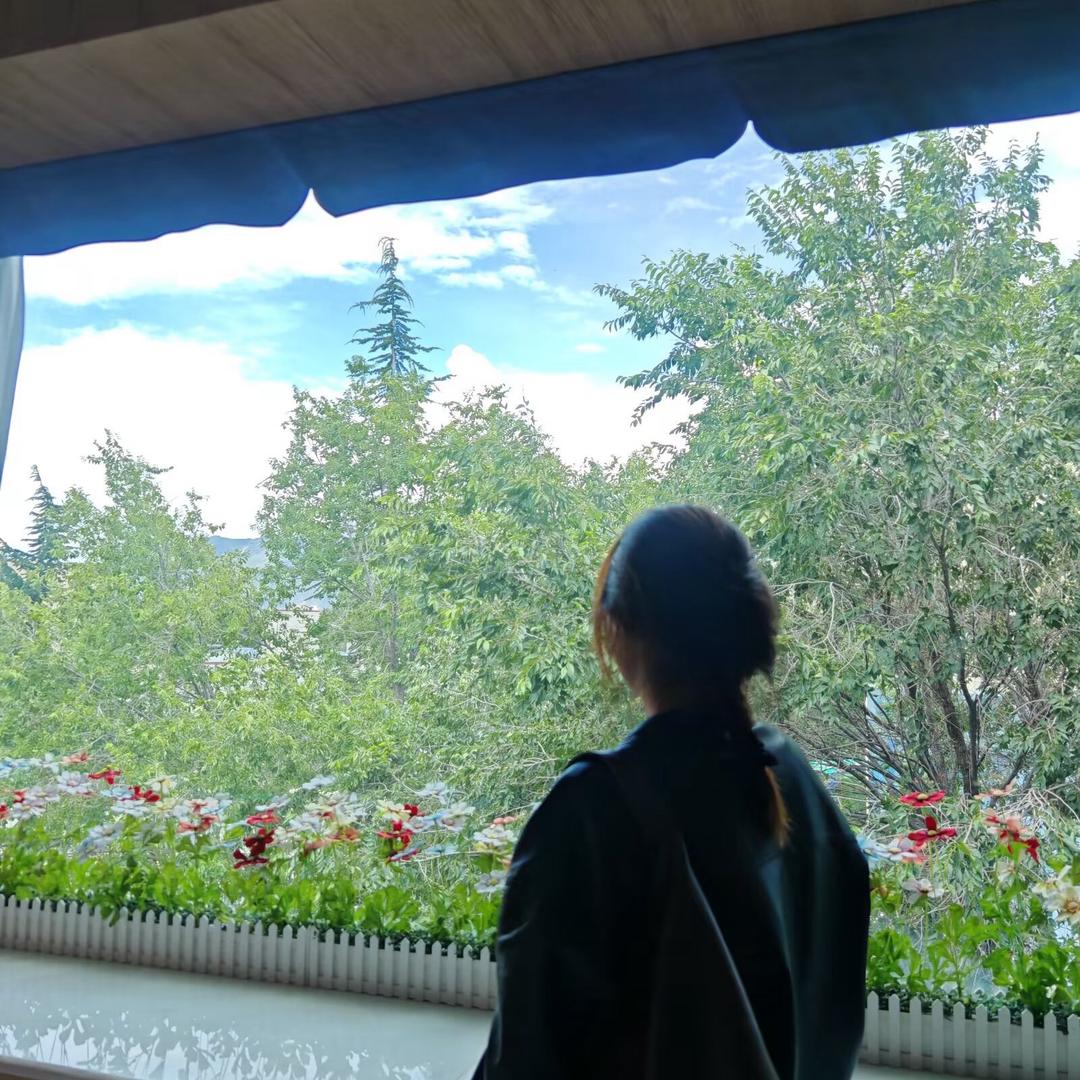 囊萨斯曲拉姆