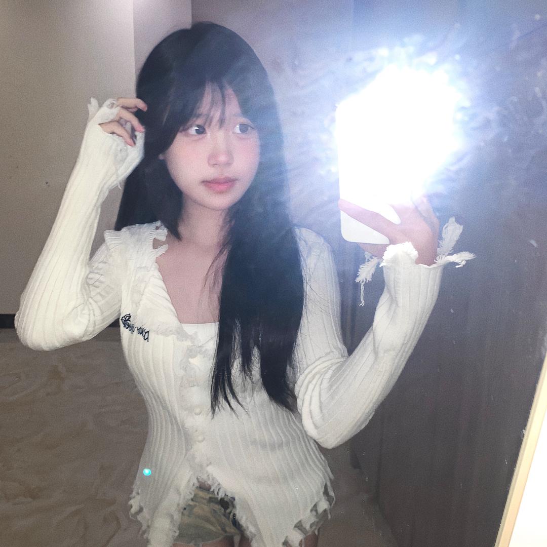 小怡^O^