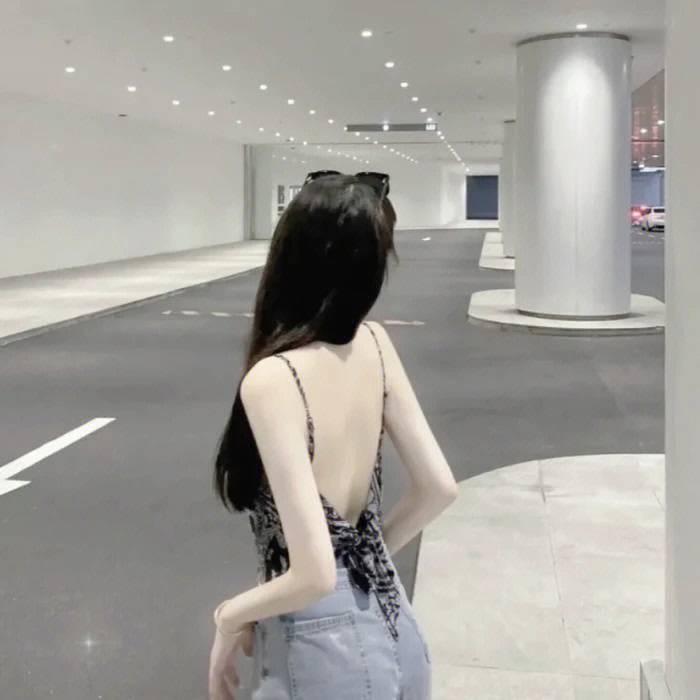 咬一口桃子🍑