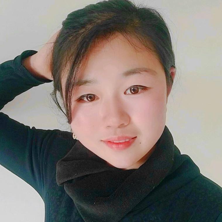 小梅吖