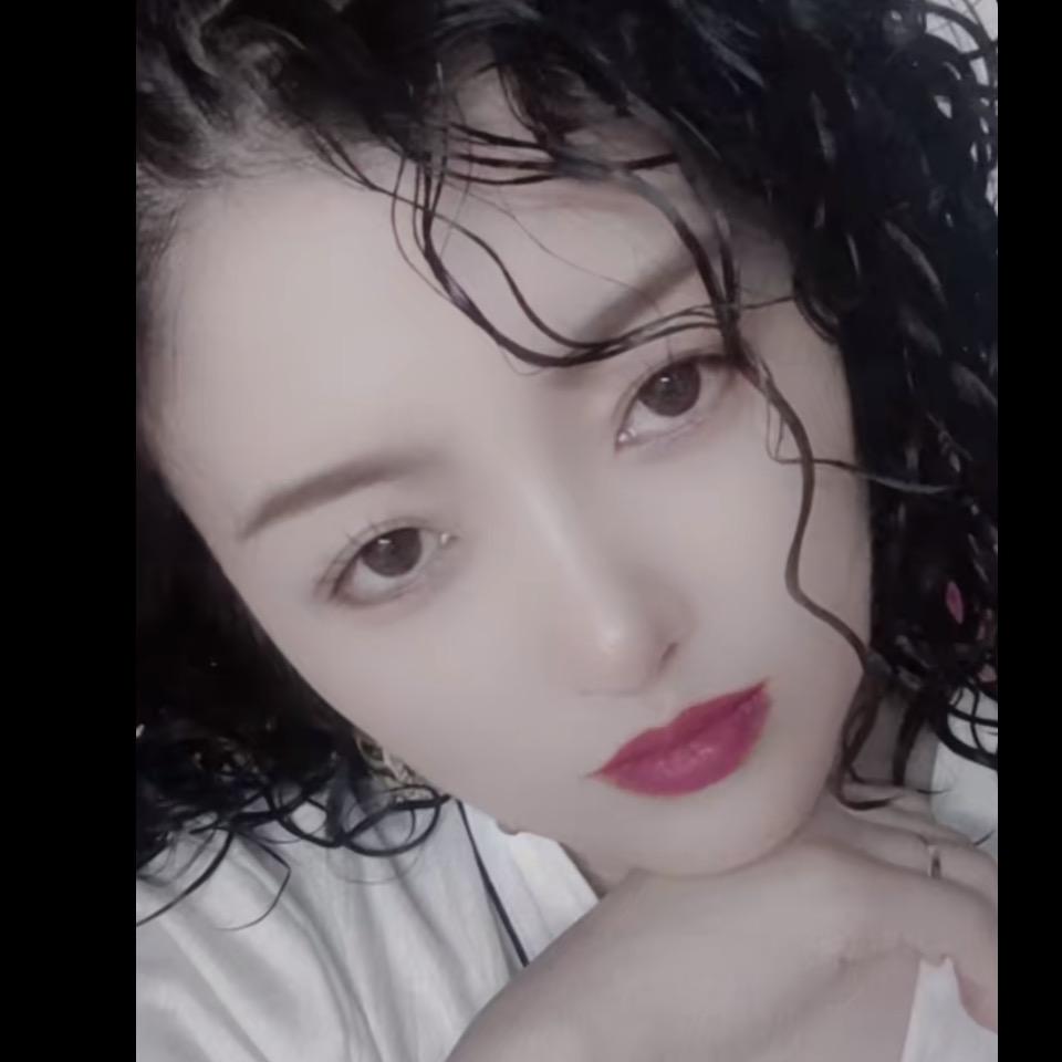 菲菲 f