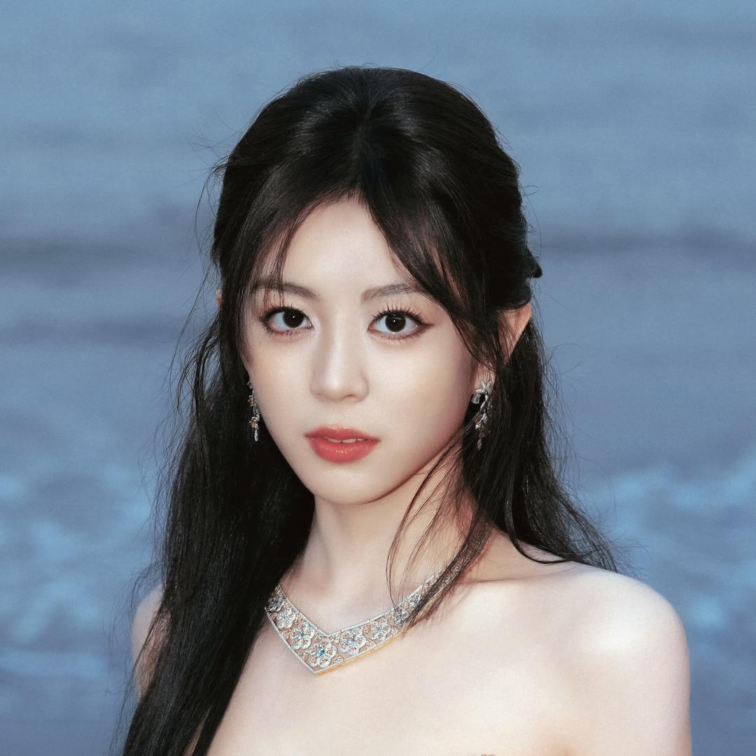 兔子吃萝北（郜思雯超美丽版）