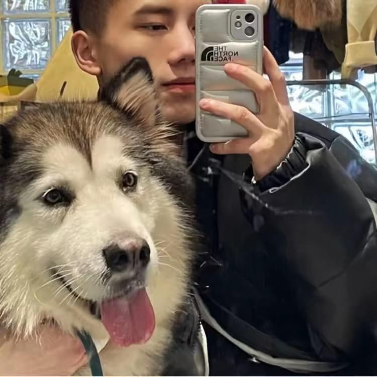 周潇奇🖤