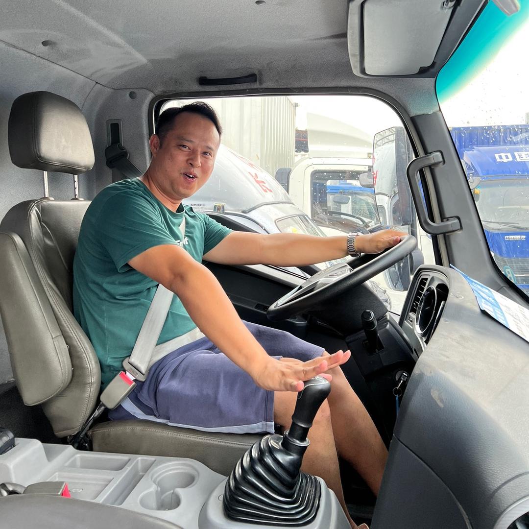 乐德二手货车