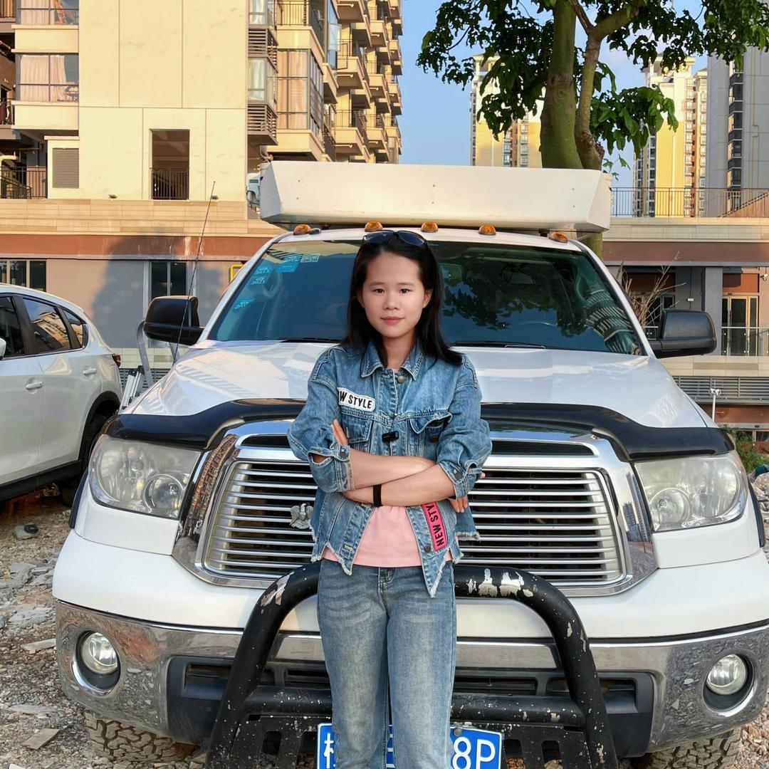 南宁二手车文雯