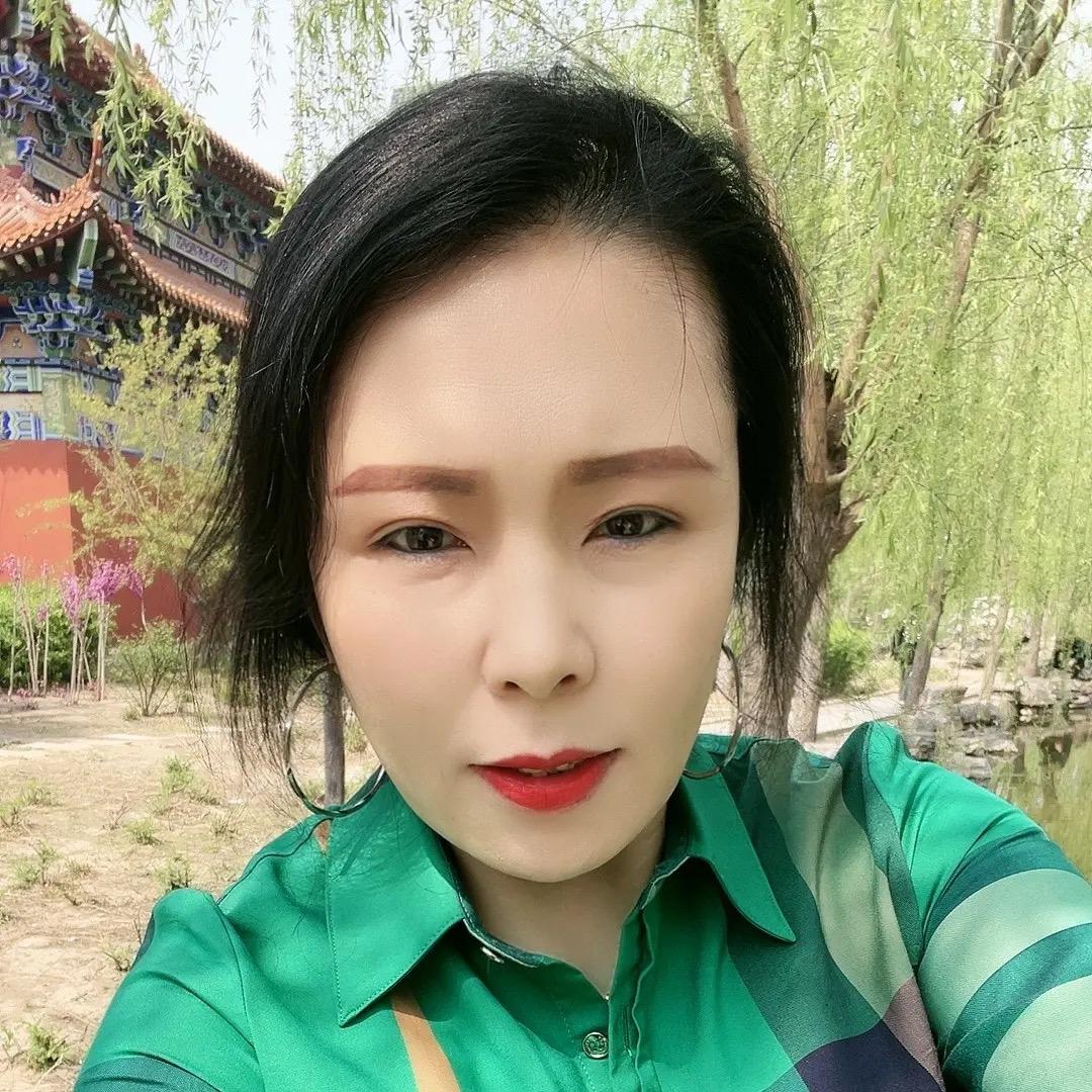 大华二楼纱衣沫