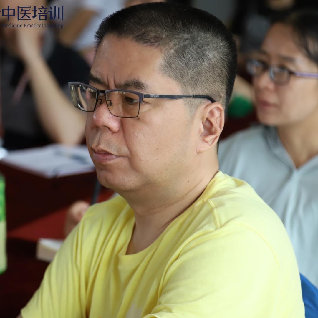 吕东（岐黄）
