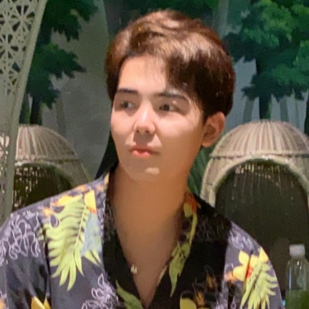 馒头（初弦娱乐）