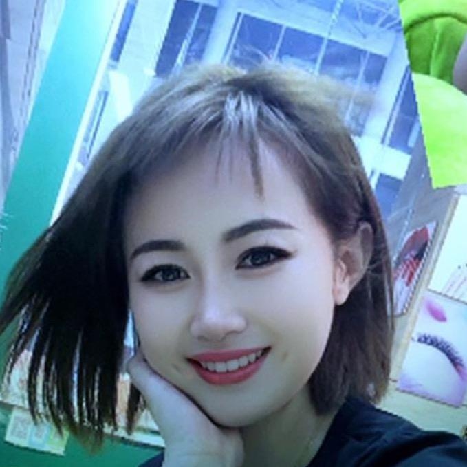 玉龙妮