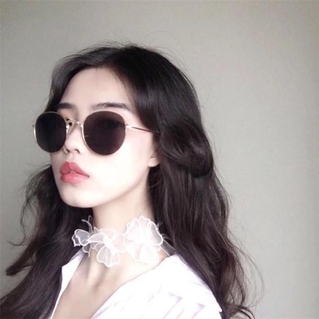 小妞拽点好灬别太天真