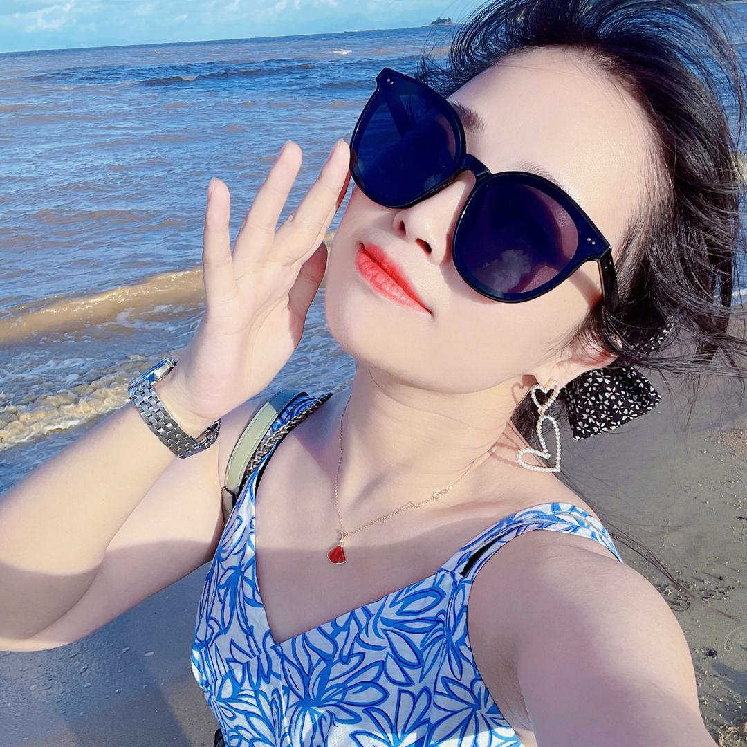 海艳