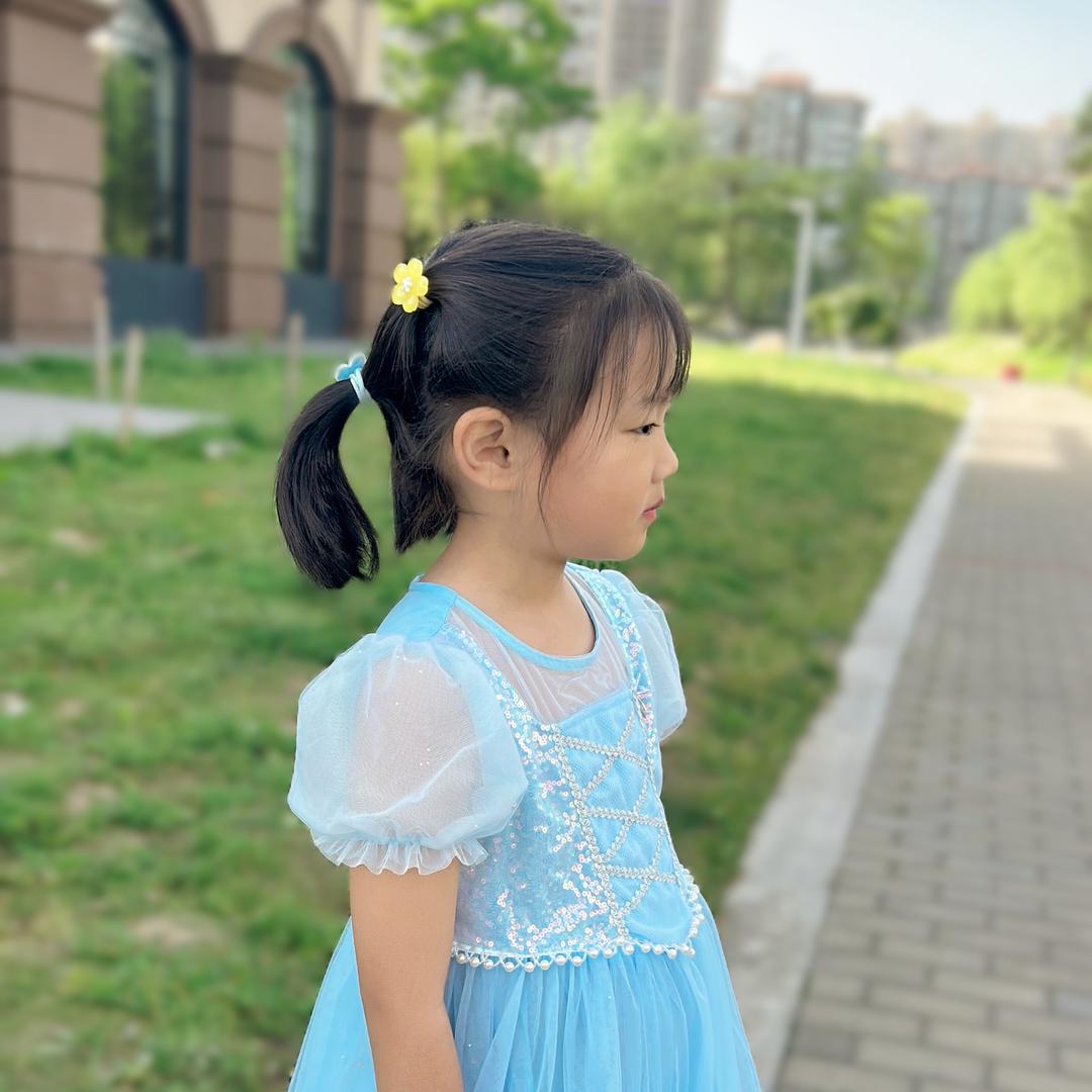 小小然同学