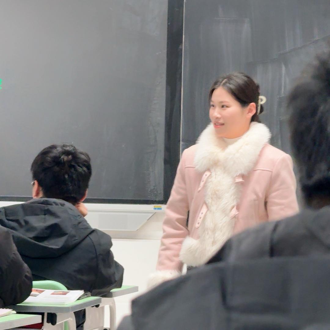 莒南新世纪高中-孙老师