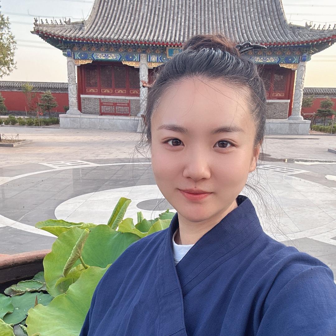 明馨问道