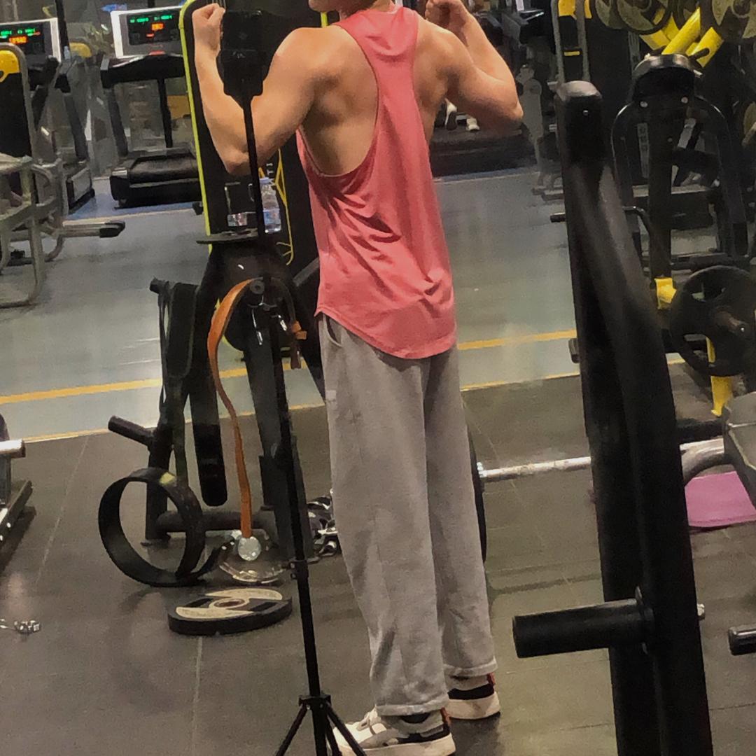 力竭撸铁加片子